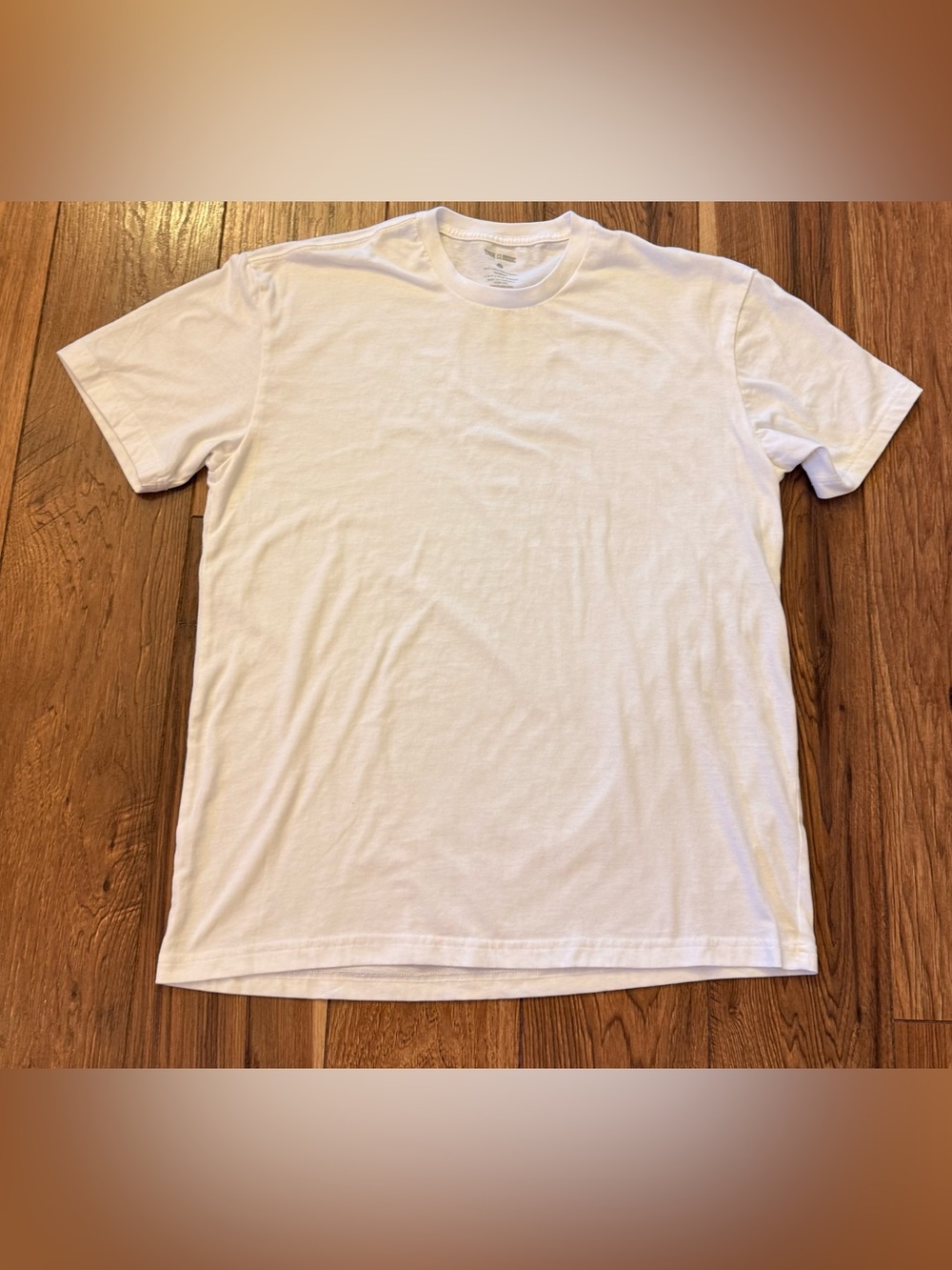 Men's White Short-Sleeve Crew Neck T-Shirt